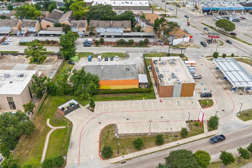 More Photos Of 1440 Cedar Post Ln, Houston Warehouse For Sale