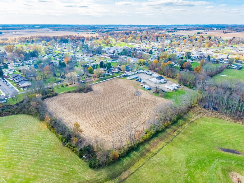 More Photos Of 127 Basin St, Hebron Land For Lease