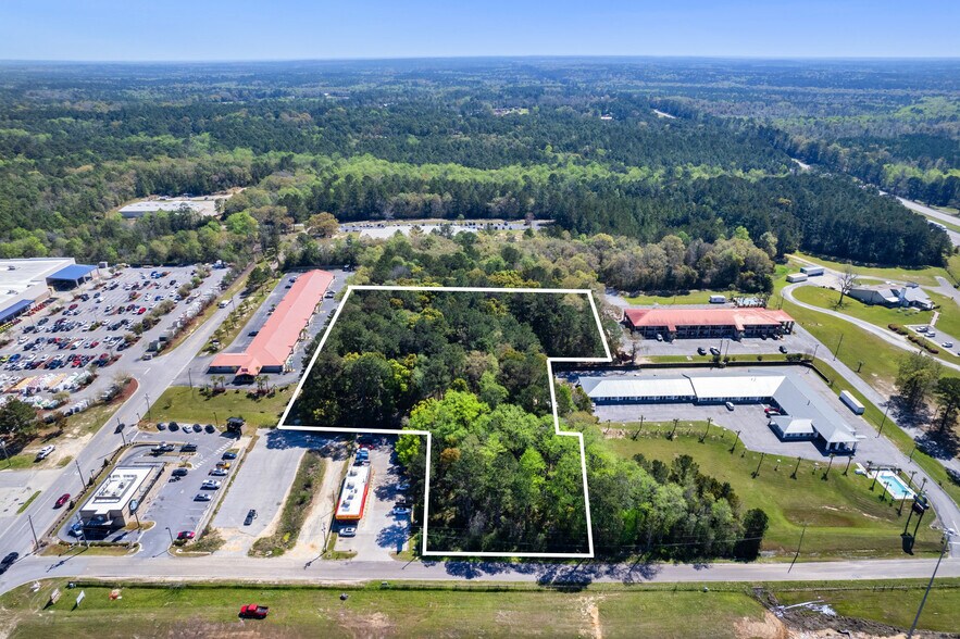 Primary Photo Of Hugh Adams Rd, Defuniak Springs Land For Sale