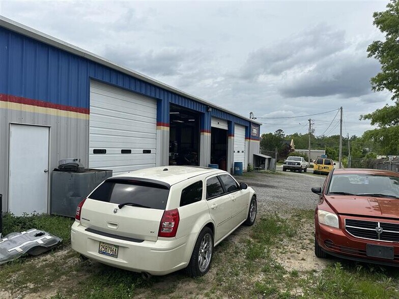 More Photos Of 302 5th Ave SW, Cullman Auto Repair For Sale