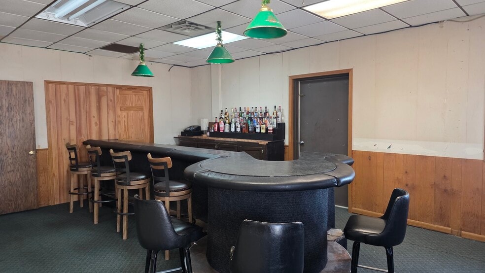 More Photos Of 51 W Water St, Markesan Restaurant For Sale