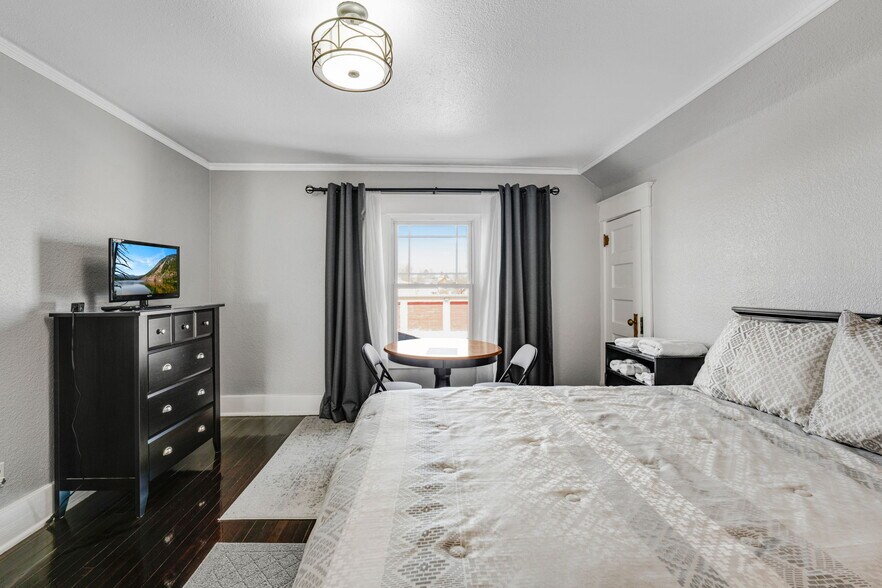 More Photos Of 224 5th St, Hugo Multifamily For Sale