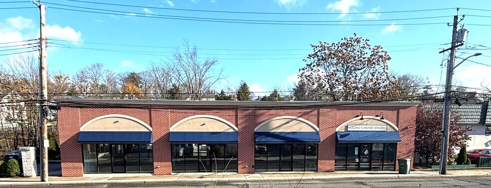 More Photos Of 601 N Main St, Port Chester Storefront Retail Office For Lease