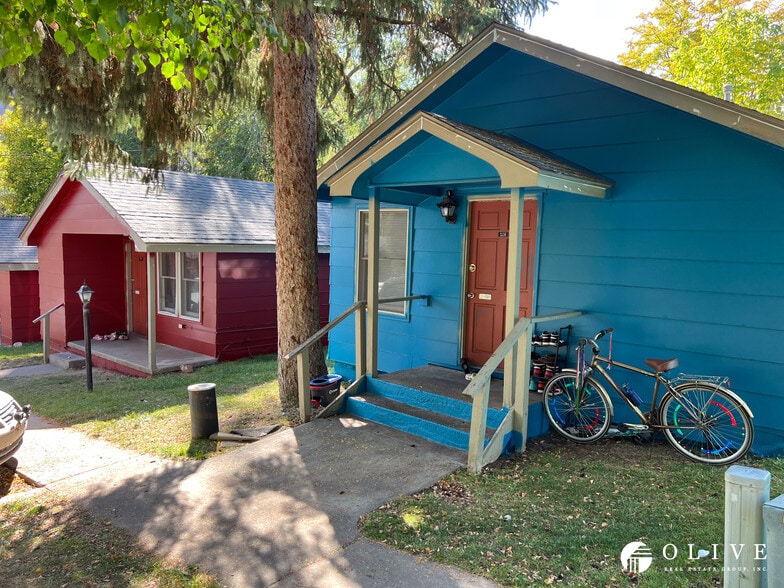 More Photos Of 51637 Highway 6, Glenwood Springs Hotel For Sale