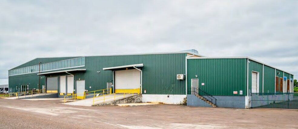 More Photos Of 5115 Hartford St, Tampa Manufacturing For Lease