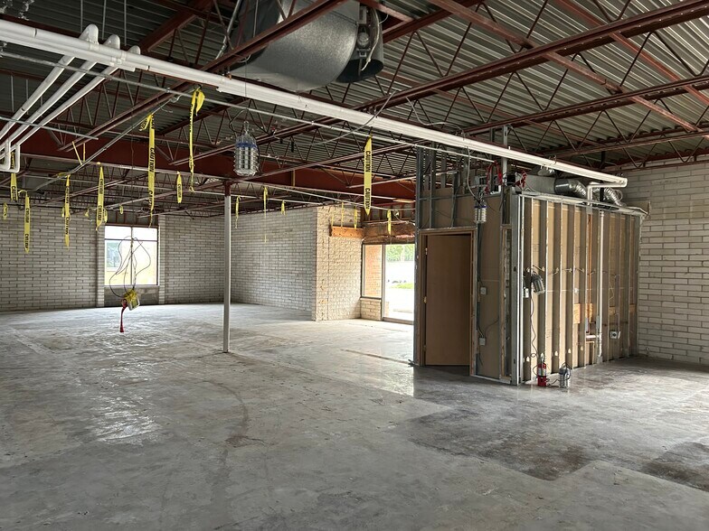 More Photos Of 3125 Professional Dr, Ann Arbor Medical For Sale