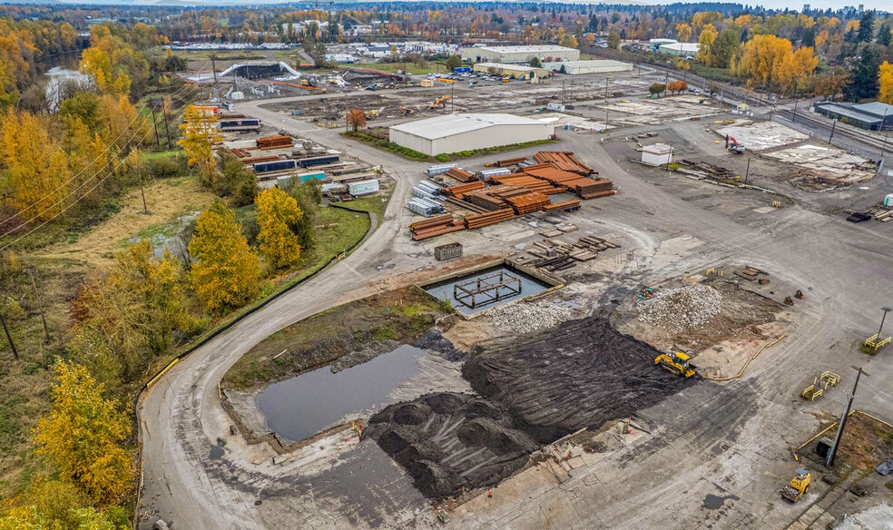 More Photos Of 10425 N Bloss Ave, Portland Land For Lease