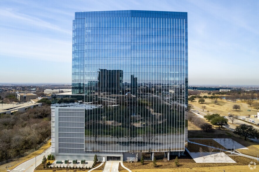 More Photos Of 6100 Legacy Dr, Plano Office For Lease