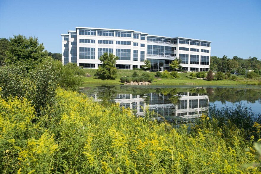 More Photos Of 505 Eagleview Blvd, Exton Unknown For Lease