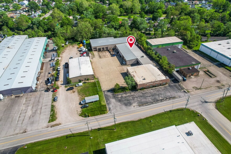 More Photos Of 2591 Harrison Rd, Columbus Warehouse For Sale