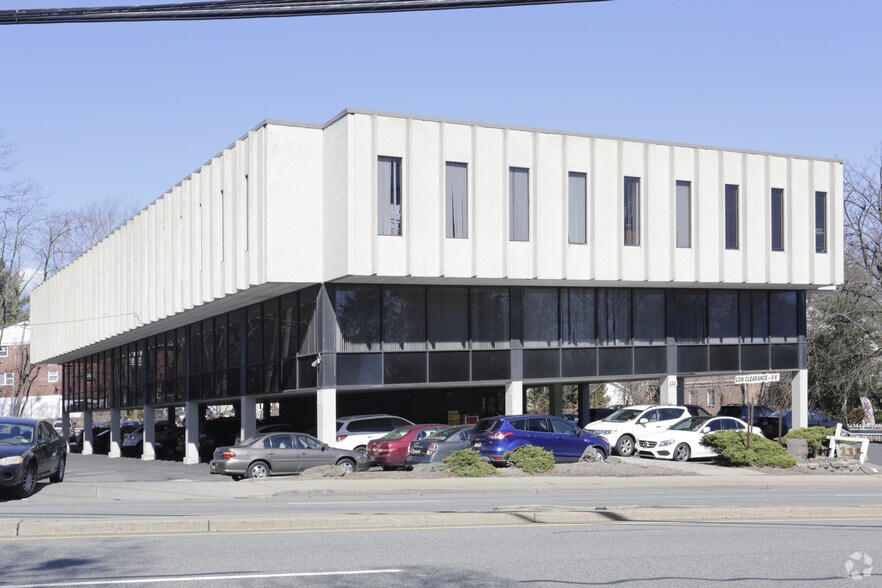 More Photos Of 111 Northfield Ave, West Orange Office For Lease