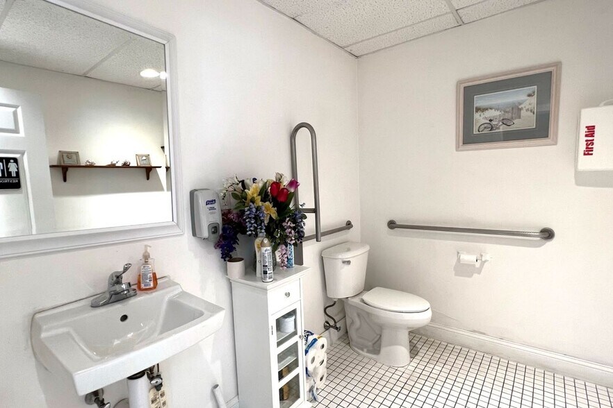 More Photos Of 7 Van Zant Street, Norwalk Office For Sale