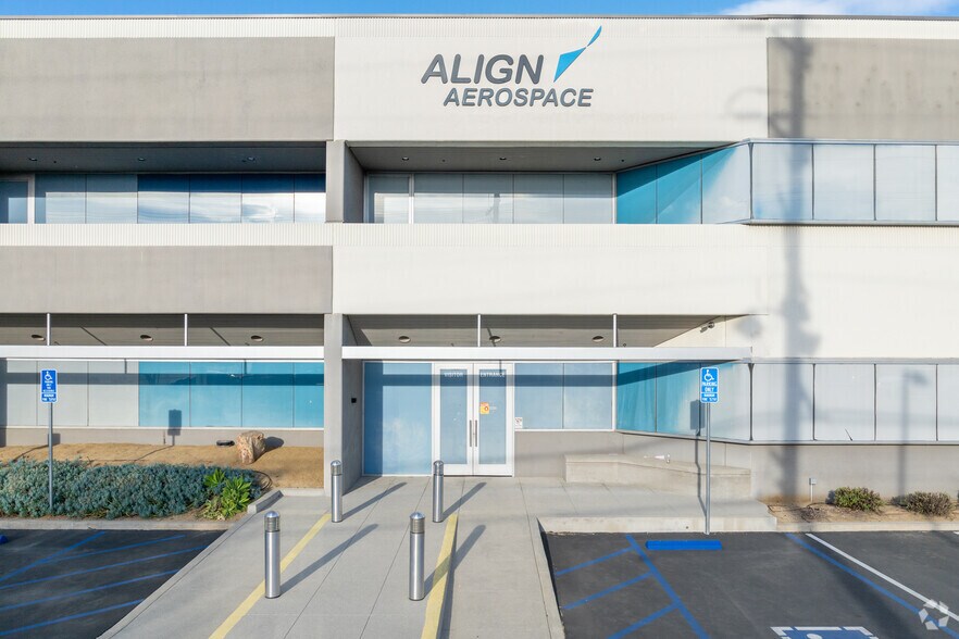 More Photos Of 9401 De Soto Ave, Chatsworth Warehouse For Sale