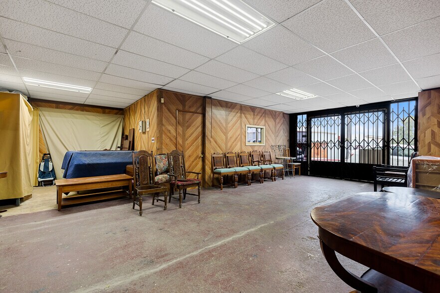 More Photos Of 1517 E Washington Blvd, Pasadena Storefront Retail Residential For Sale