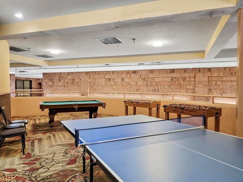 More Photos Of 850 S Bluff St, Saint George Hotel For Sale