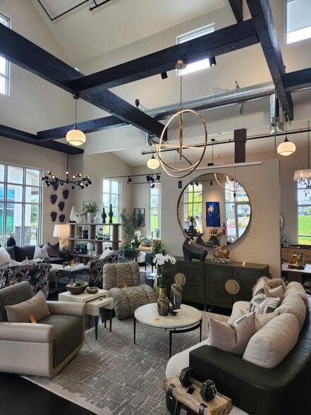 More Photos Of 4315B S Settler Dr, Ridgefield General Retail For Lease