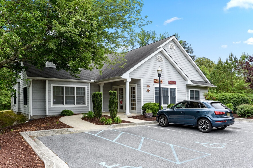 More Photos Of 118 Atlantic Ave, Ocean View Medical For Lease