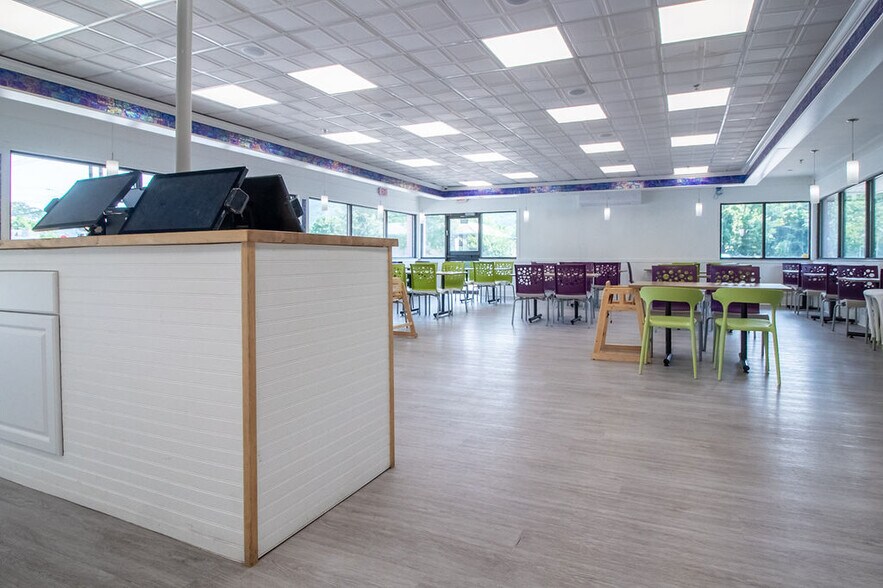 More Photos Of 127 S Main St, Ellenville Fast Food For Sale