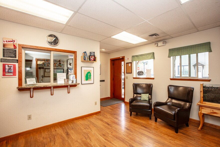 More Photos Of 724 Pine St, Sandpoint Office Residential For Sale