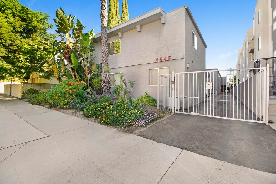 Primary Photo Of 4546 Murietta Ave, Sherman Oaks Apartments For Sale