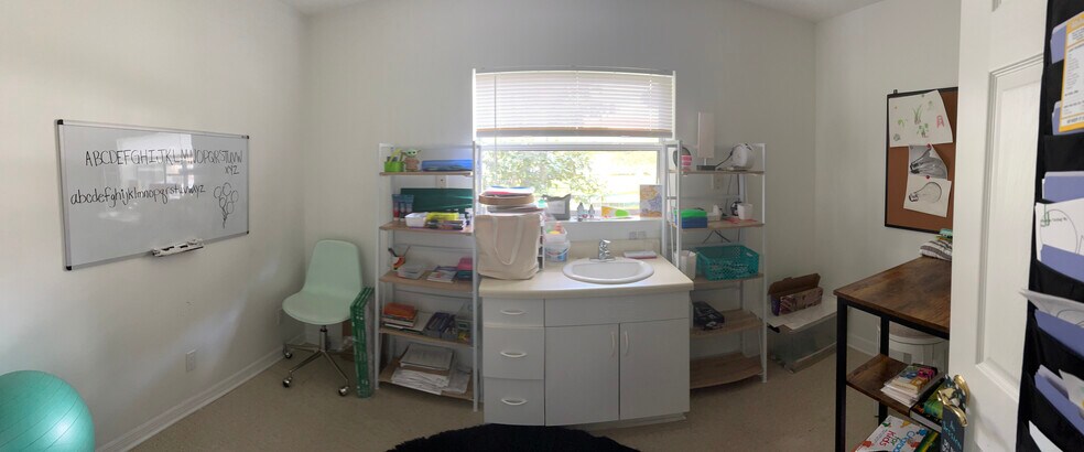 More Photos Of 2061 Dundee Dr, Winter Park Medical For Lease