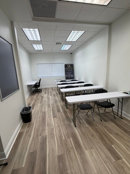 More Photos Of 8751 Commodity Cir, Orlando Medical For Lease