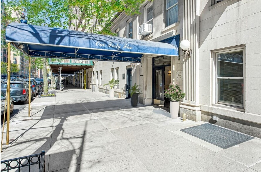 More Photos Of 145 W 86th St, New York Apartments For Sale