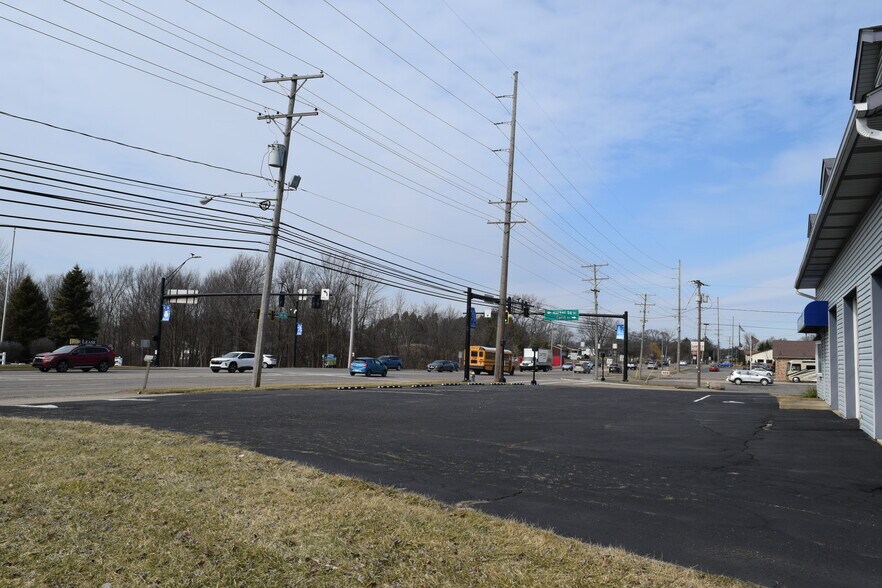 More Photos Of 9360 State Route 43, Streetsboro Auto Repair For Sale