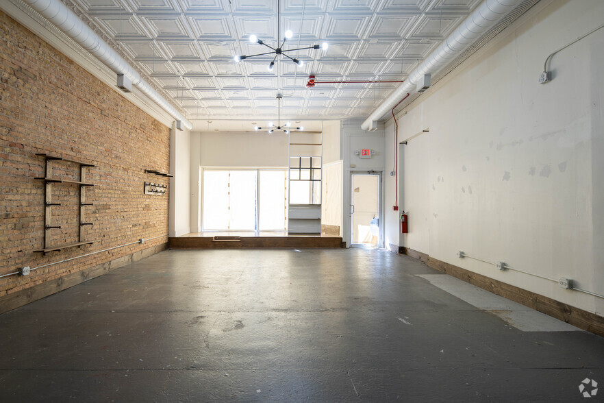 More Photos Of 127-157 N Northwest Hwy, Park Ridge General Retail For Sale