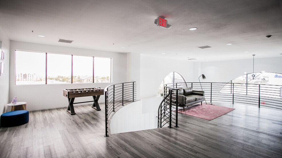 More Photos Of 4245 S Grand Canyon Dr, Las Vegas General Retail For Lease