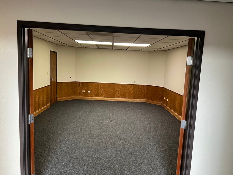 More Photos Of 12325 W 52nd Ave, Arvada Research And Development For Lease