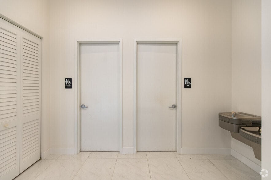 More Photos Of 301 Altara Ave, Coral Gables Apartments For Sale