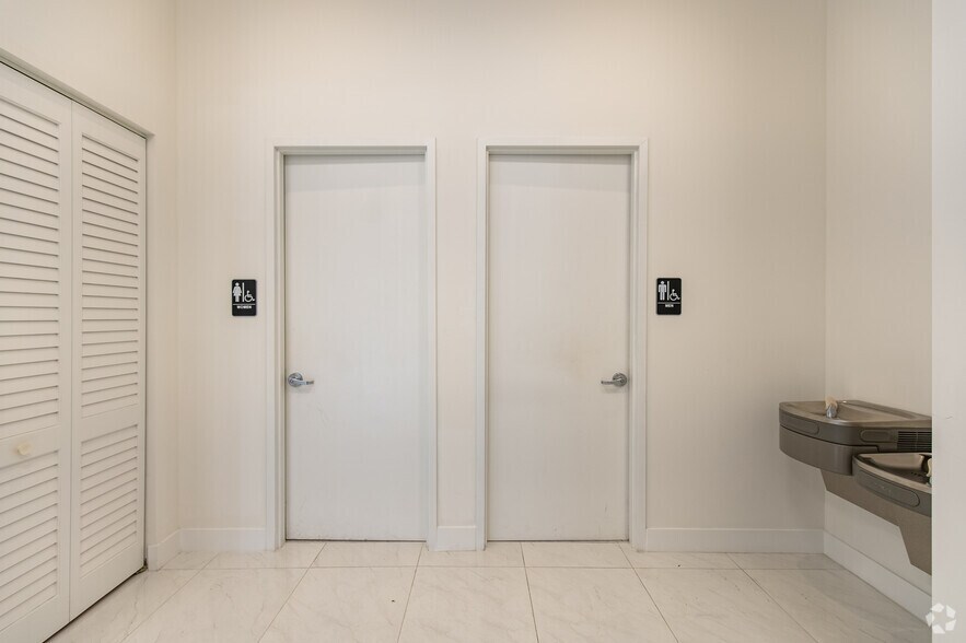 More Photos Of 301 Altara Ave, Coral Gables Apartments For Sale