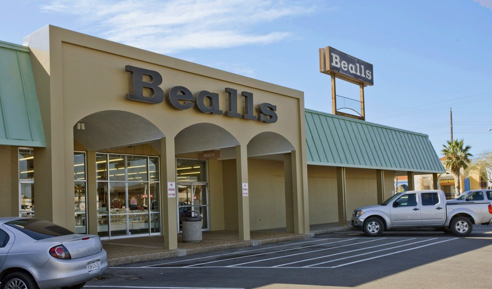 More Photos Of 4100-4302 Ayers St, Corpus Christi Unknown For Lease