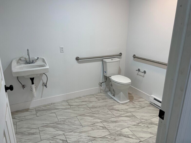 More Photos Of 22-26 Clinton St, Plattsburgh Storefront Retail Residential For Sale