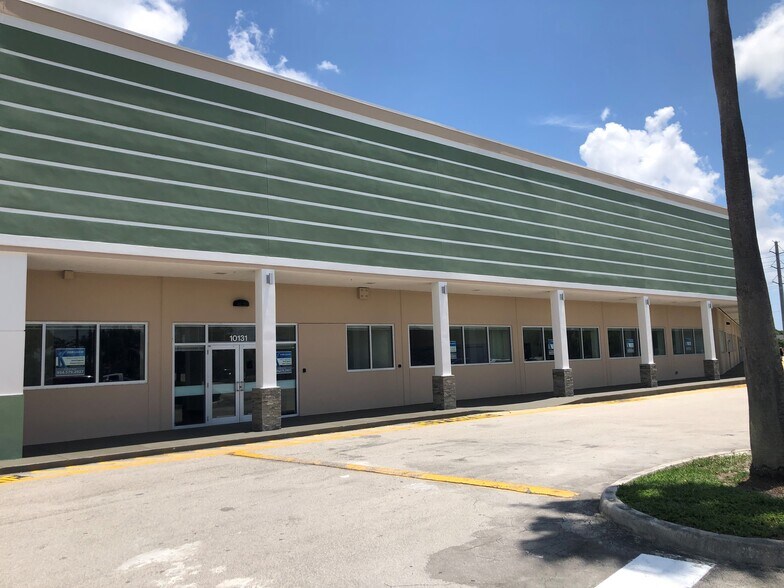 More Photos Of 10101-10501 Pines Blvd, Pembroke Pines Unknown For Lease