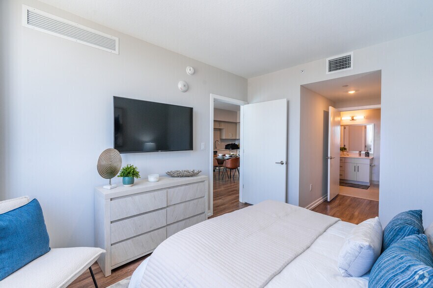 More Photos Of 1110 NW 1st St, Miami Apartments For Sale