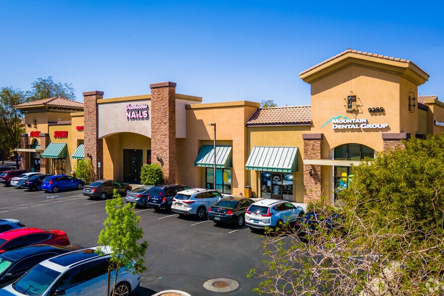 More Photos Of 9285 S Cimarron Rd, Las Vegas Freestanding For Lease