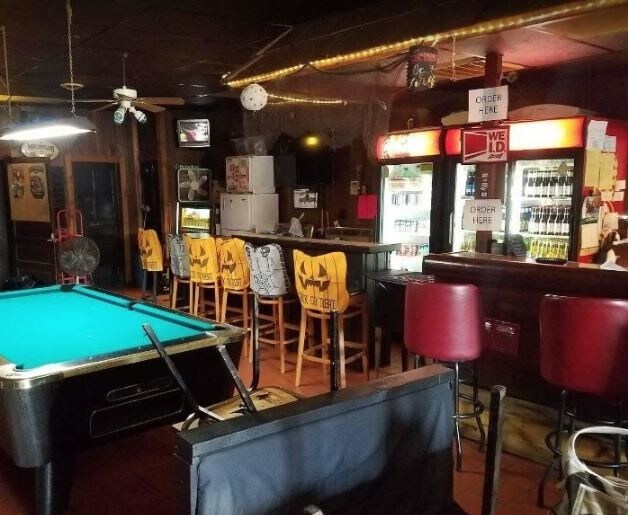 More Photos Of 1403 Michigan St, Hammond Bar For Sale