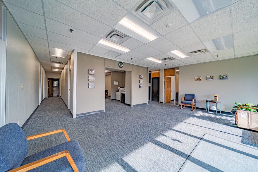 More Photos Of 2514 Fillmore Ave, Knoxville Light Distribution For Lease