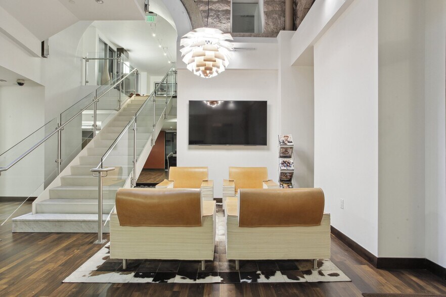 More Photos Of 730 17th St, Denver Office For Sale