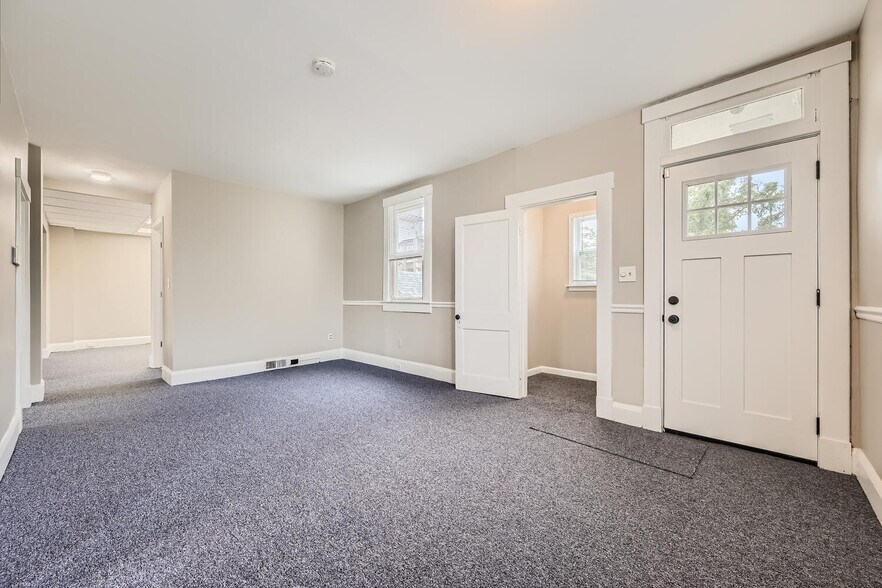 More Photos Of 1805 E Joppa Rd, Towson Office For Sale