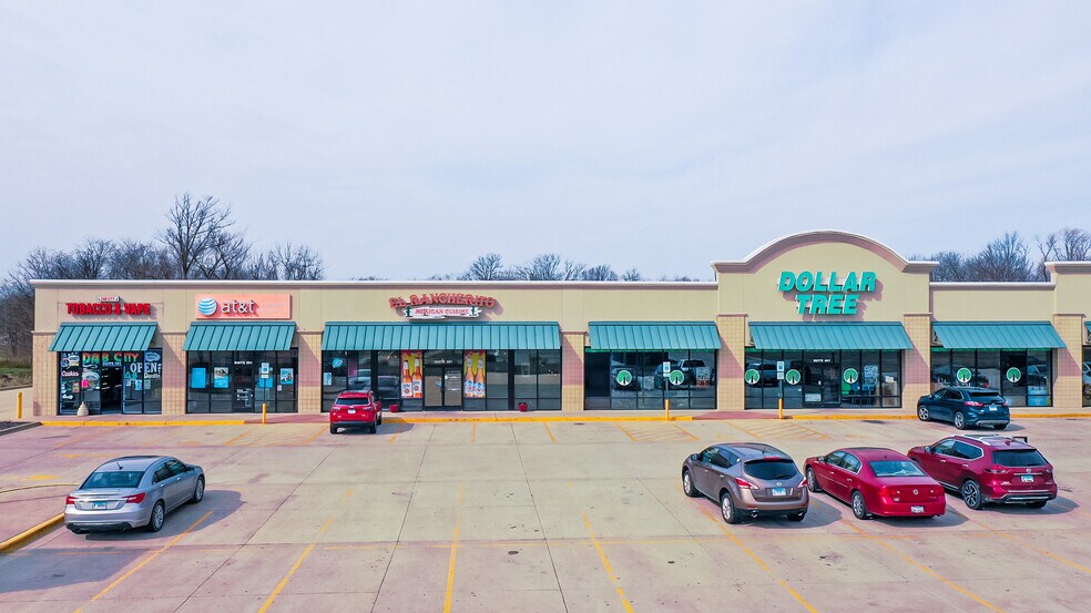 More Photos Of 103 Baldridge Rd, Salem Storefront For Sale