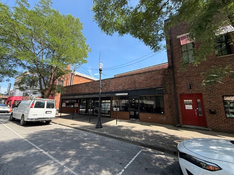 Primary Photo Of 134 E Market St, New Albany Storefront Retail Office For Lease