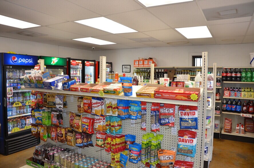 More Photos Of 2239 FM 3432, Adkins Freestanding For Sale