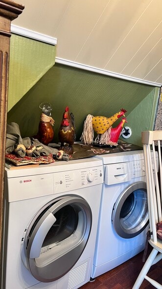 More Photos Of 145 Ocean Ave, Point Pleasant Beach Specialty For Sale