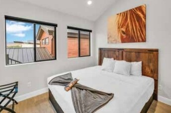 More Photos Of 452 S State St, La Verkin Hotel For Sale