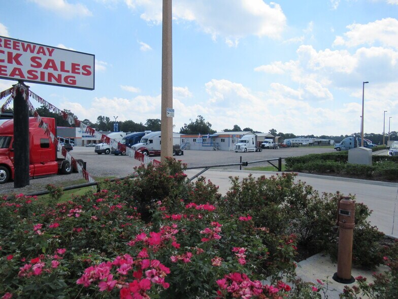 More Photos Of 25475 Eastex Fwy, Porter Land For Sale