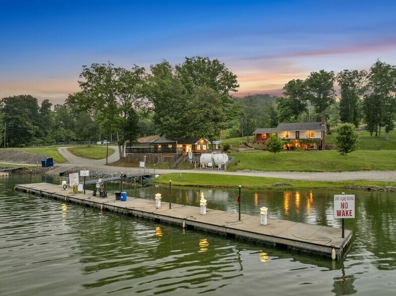 More Photos Of 1060 Paint Rock Ferry Rd, Kingston Specialty For Sale