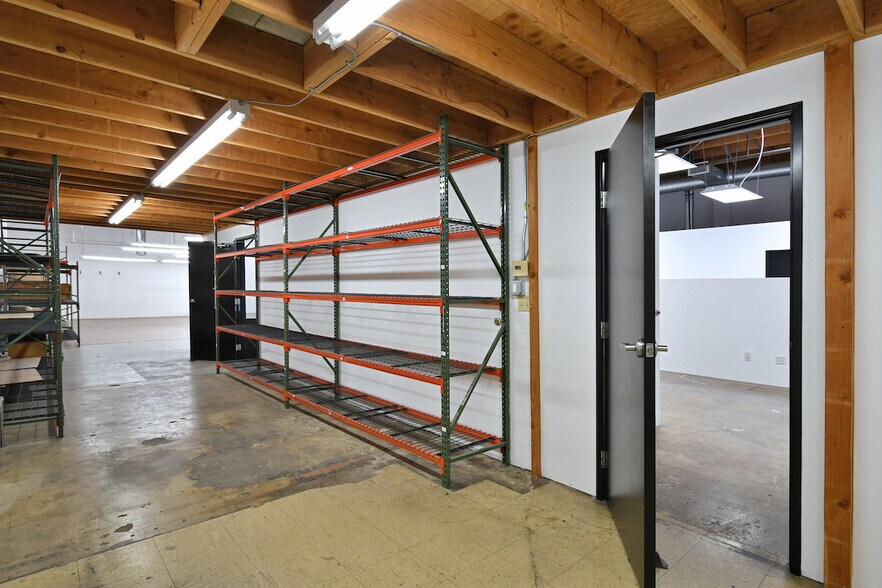 More Photos Of 1738-1740 Cordova St, Los Angeles Showroom For Lease